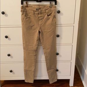 American Eagle skinny leg khaki